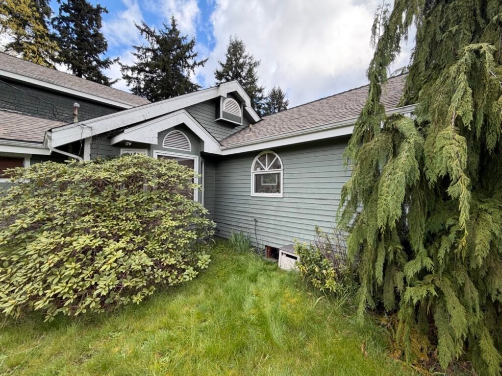 Exterior Renovation and Deck Remodeling – Other Projects in Everett, WA