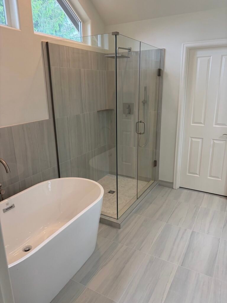 Modern bathroom remodel – Bathroom Renovation in Everett, WA